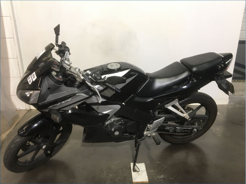 HONDA 125 CBR R