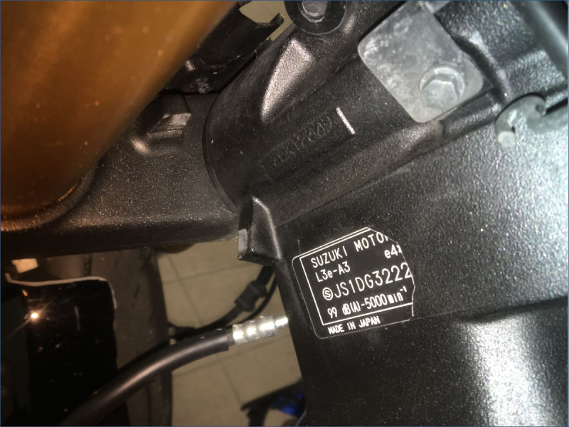 SUZUKI 1000 GSX-S 
