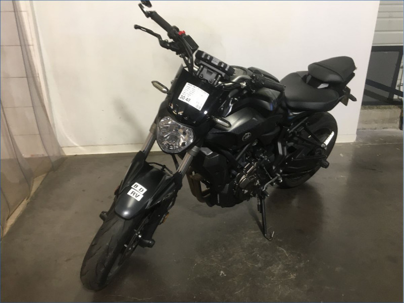 YAMAHA MT07 