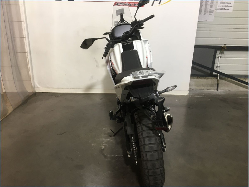 MOTO MORINI 650 X-CAPE 