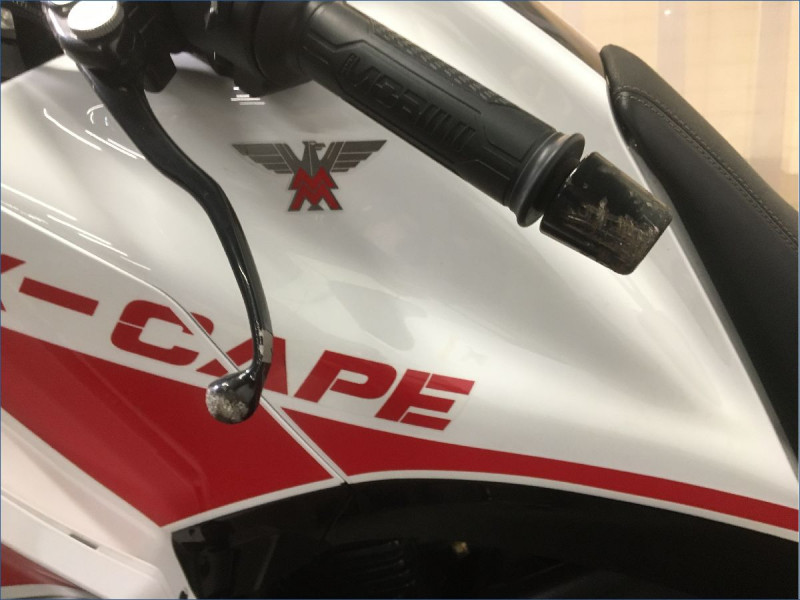 MOTO MORINI 650 X-CAPE 