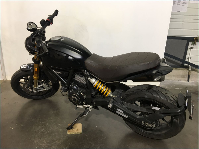 DUCATI 1100 SCRAMBLER 