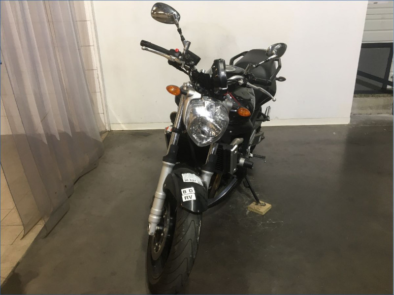 YAMAHA FZ6 