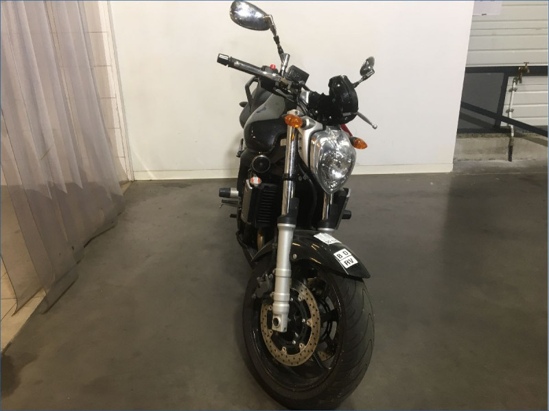 YAMAHA FZ6 