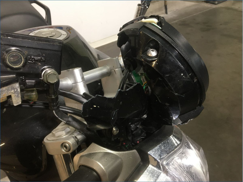 YAMAHA FZ6 