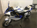 YAMAHA R1 