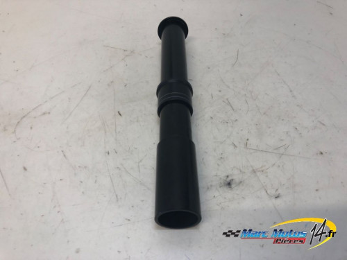 AXE DE ROUE AVANT KTM 1390 SUPERDUKE R 2024