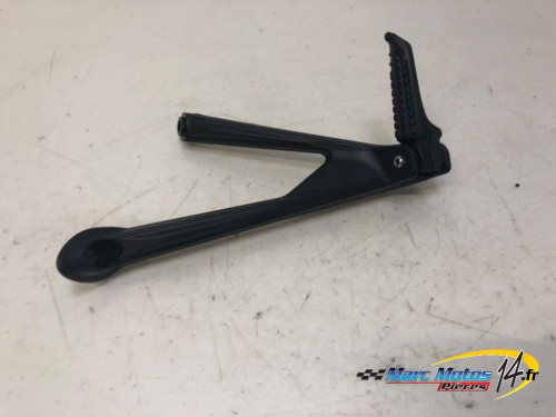 PLATINE ARRIERE GAUCHE KTM 1390 SUPERDUKE R 2024