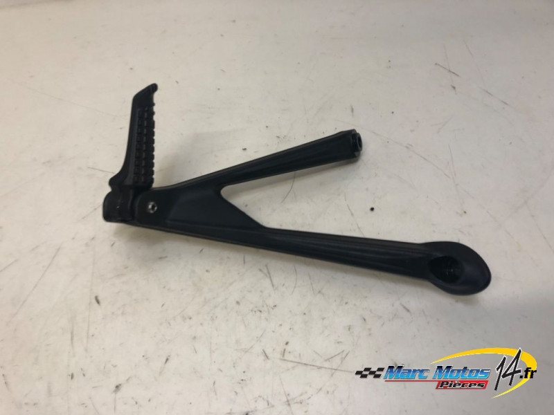 PLATINE ARRIERE DROITE KTM 1390 SUPERDUKE R 2024