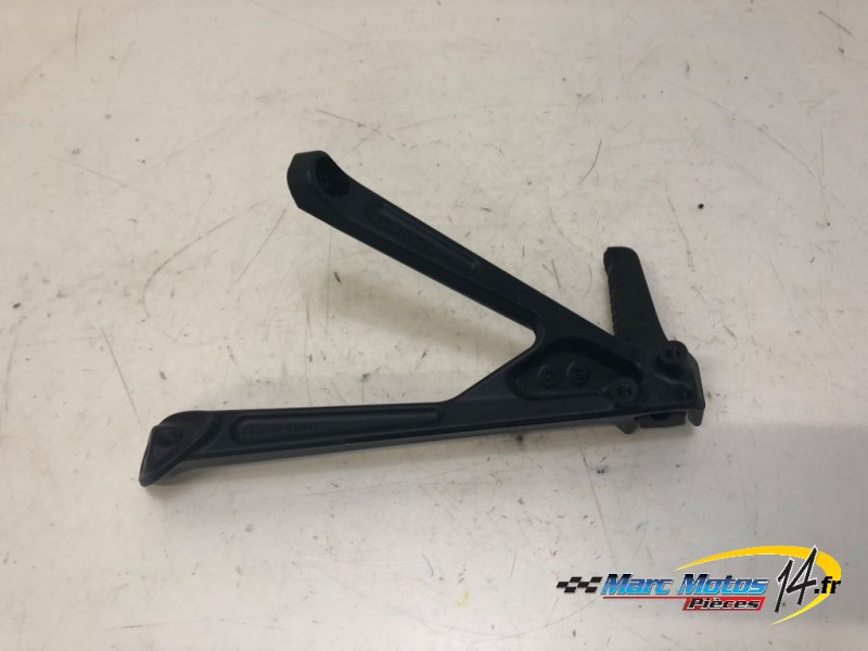 PLATINE ARRIERE DROITE KTM 1390 SUPERDUKE R 2024