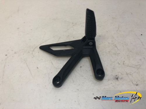 PLATINE AVANT GAUCHE KTM 1390 SUPERDUKE R 2024