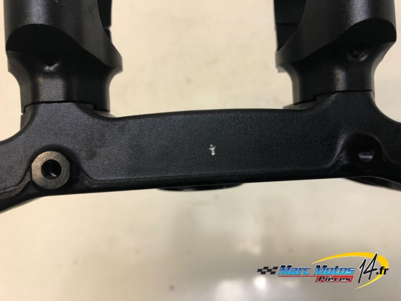 TE DE FOURCHE SUPERIEUR KTM 1390 SUPERDUKE R 2024