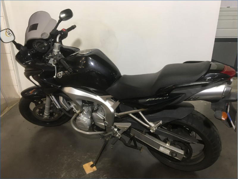 YAMAHA FZ6 S