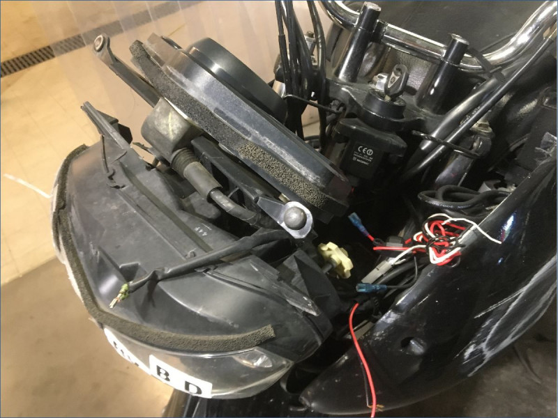 YAMAHA 900 TDM 