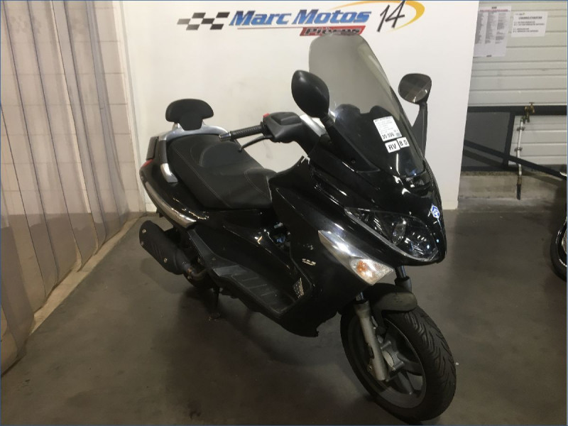 PIAGGIO 125 XEVO 