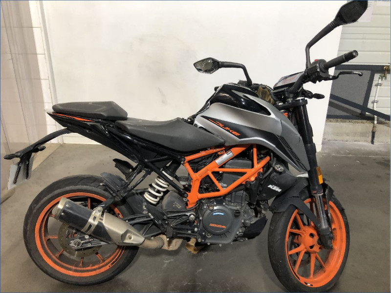 KTM 390 DUKE 
