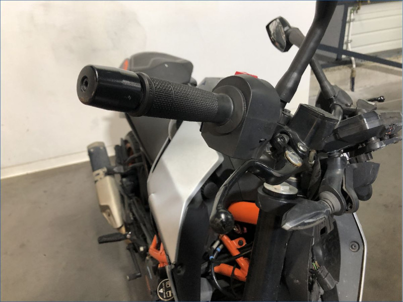 KTM 390 DUKE 