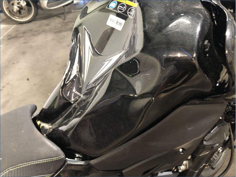 KAWASAKI Z900 