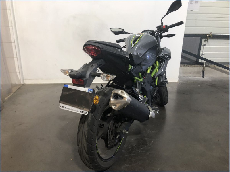 KAWASAKI Z125 