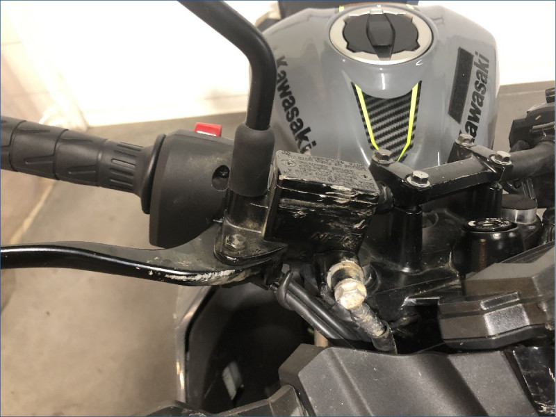 KAWASAKI Z125 