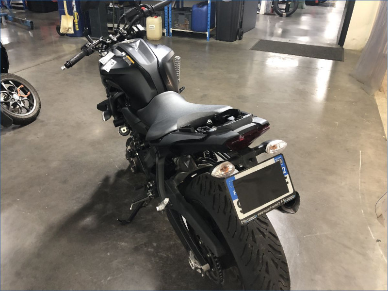 YAMAHA MT07 