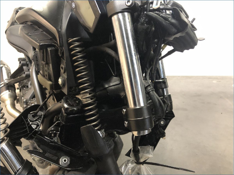 YAMAHA MT07 