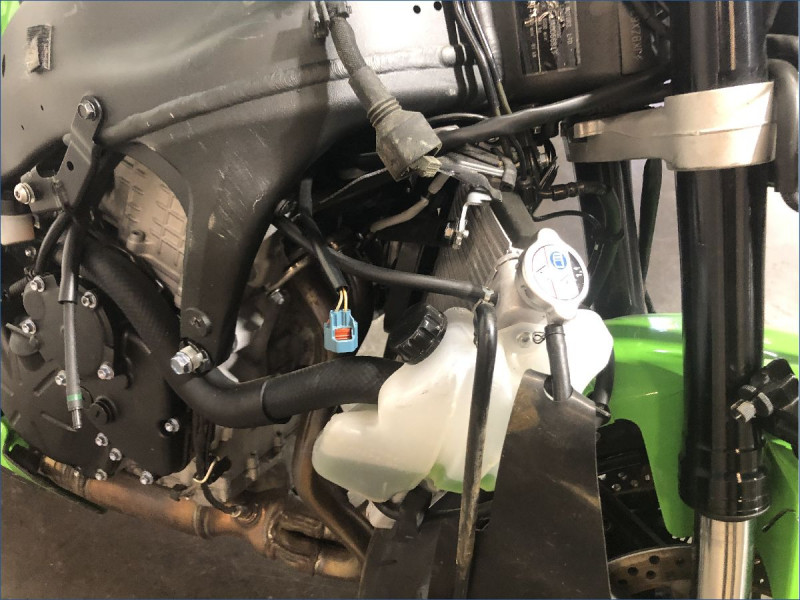 KAWASAKI ZX6R 636 