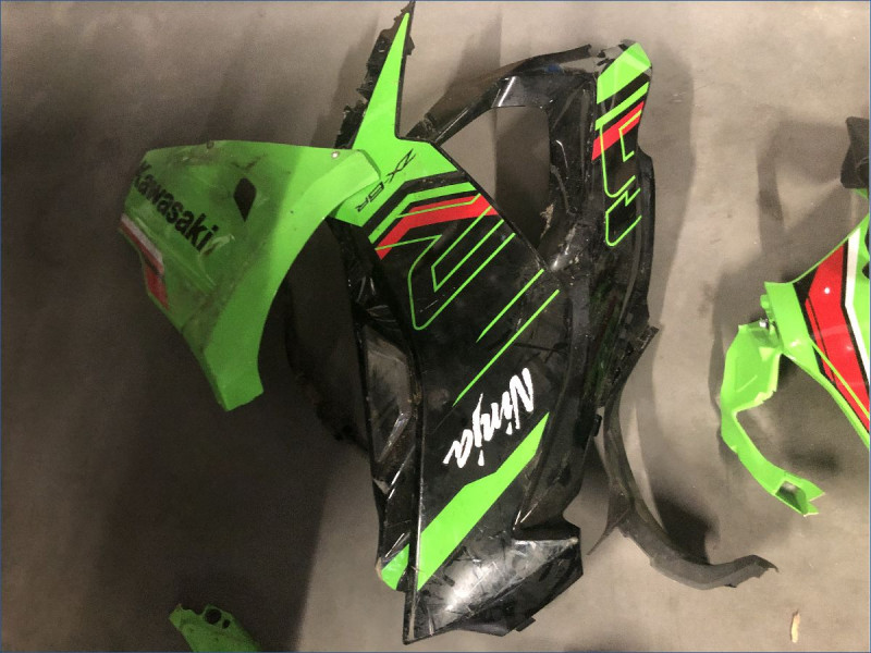 KAWASAKI ZX6R 636 