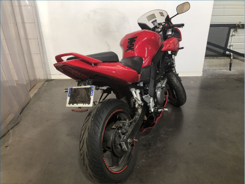 SUZUKI 650 SV S