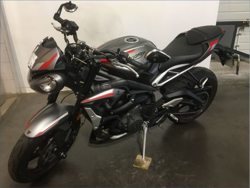 TRIUMPH 765 STREET TRIPLE R