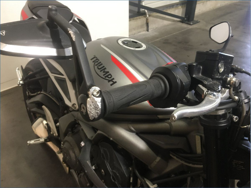 TRIUMPH 765 STREET TRIPLE R