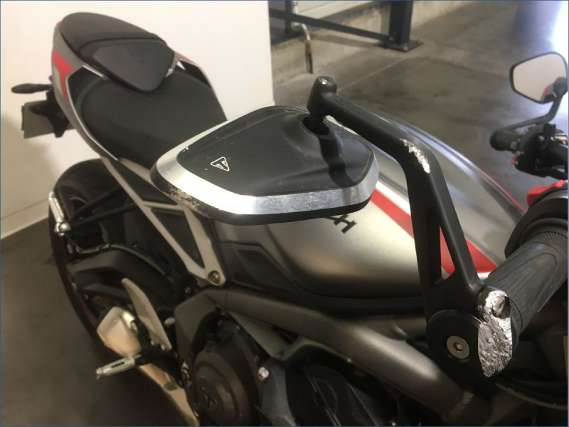 TRIUMPH 765 STREET TRIPLE R