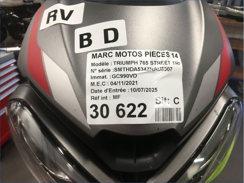 TRIUMPH 765 STREET TRIPLE R