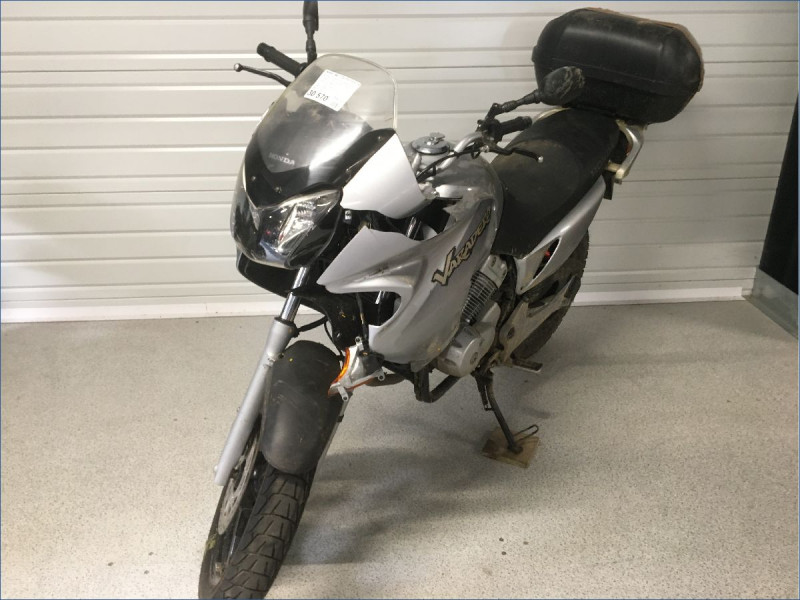 HONDA 125 VARADERO 