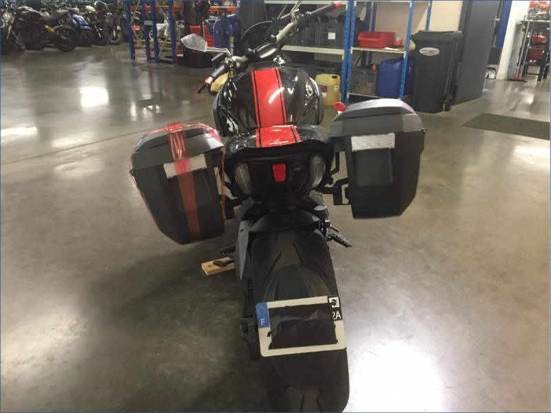 DUCATI 1200 DIAVEL 