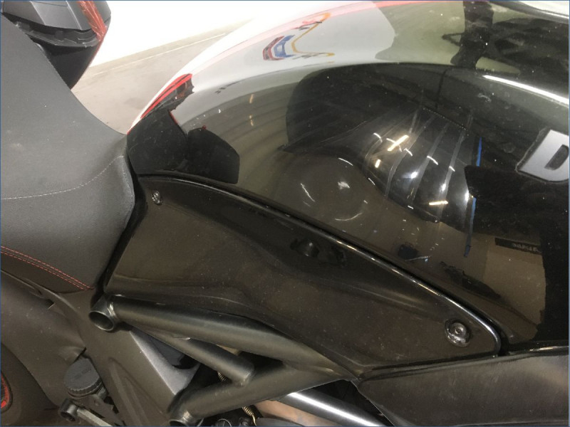 DUCATI 1200 DIAVEL 