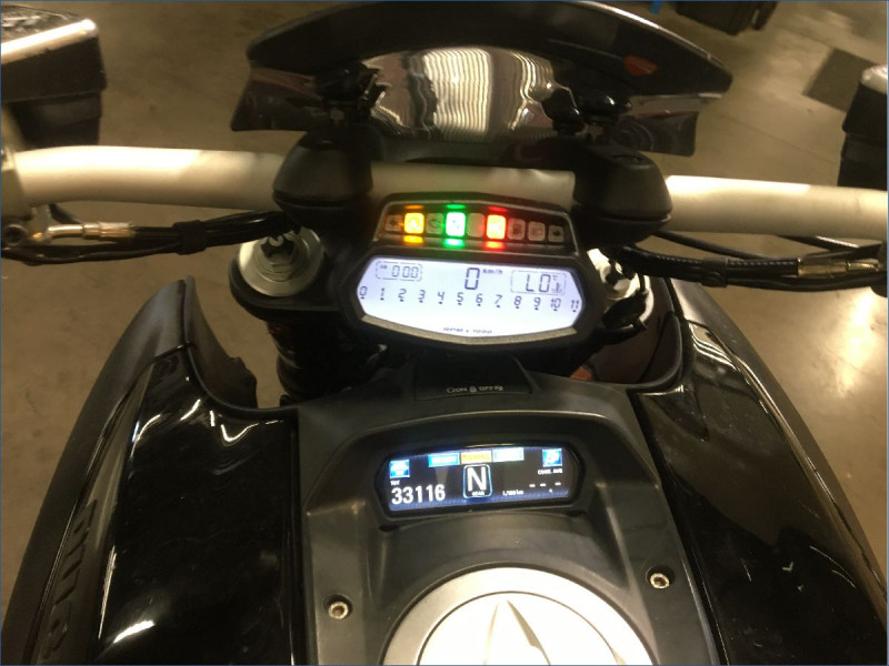 DUCATI 1200 DIAVEL 