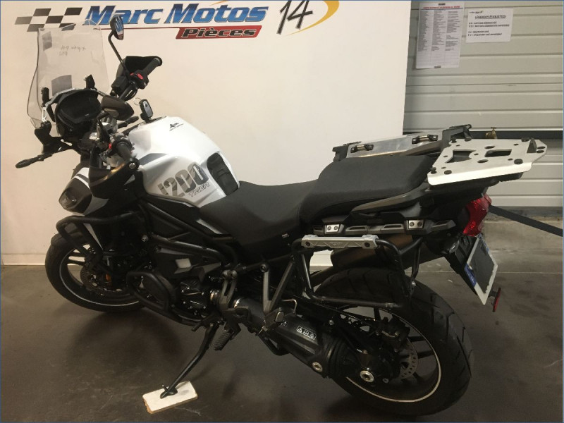 TRIUMPH 1200 TIGER 