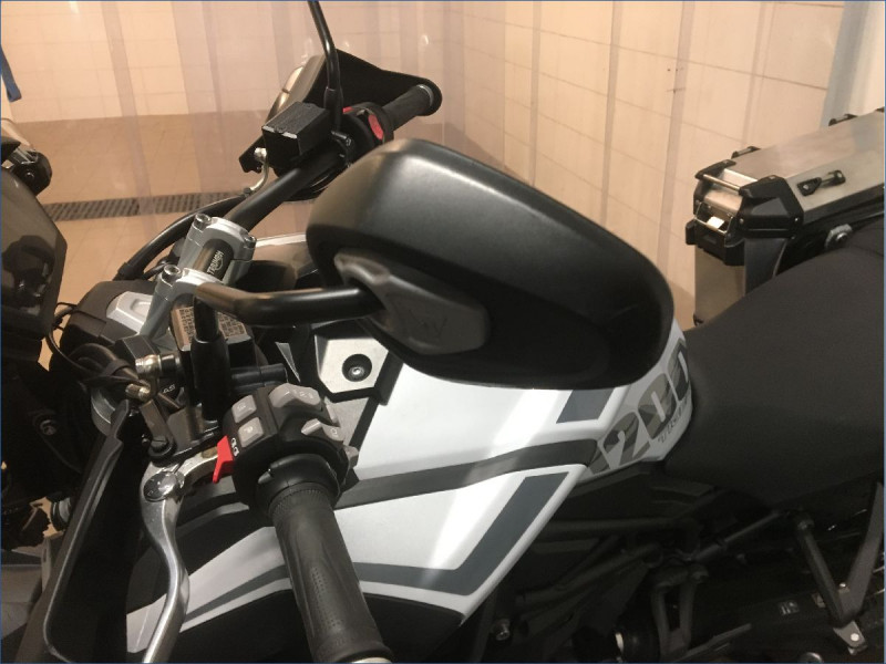 TRIUMPH 1200 TIGER 