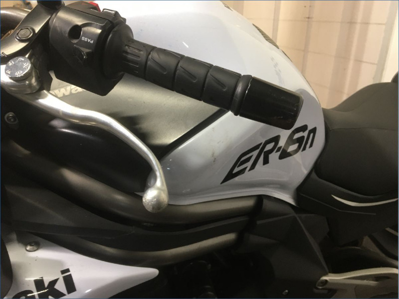 KAWASAKI ER6 N