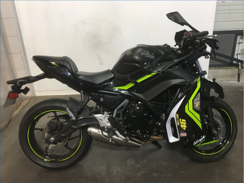 KAWASAKI 650 NINJA 