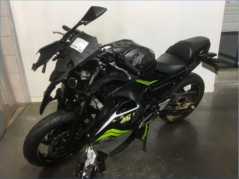 KAWASAKI 650 NINJA 