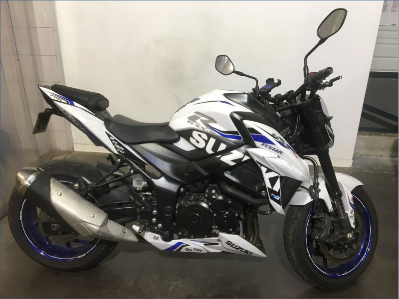 SUZUKI 750 GSX-S 