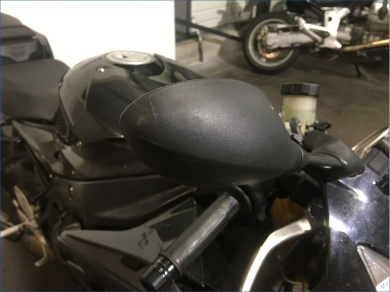 BMW S1000RR 