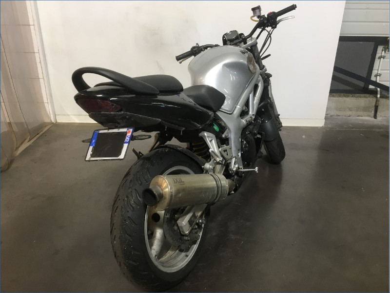 SUZUKI 650 SV N