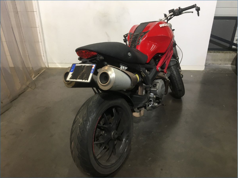 DUCATI 796 MONSTER 