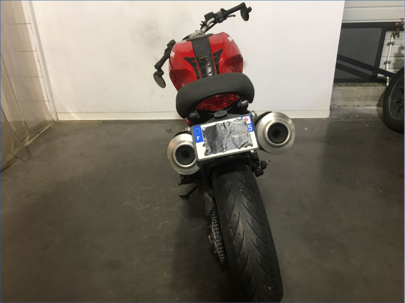 DUCATI 796 MONSTER 