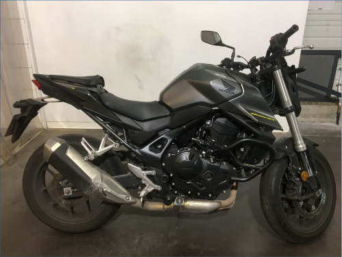 HONDA 750 HORNET 