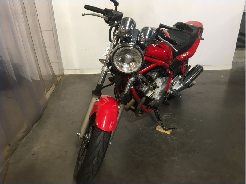 YAMAHA 600 XJN DIVERSION