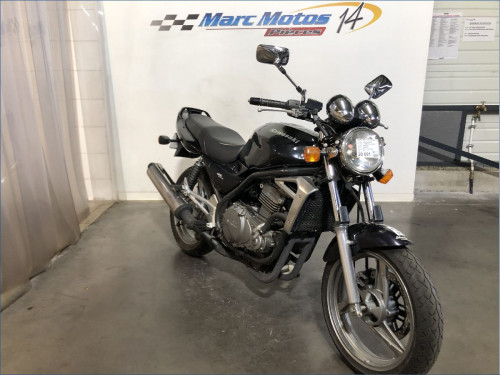 KAWASAKI ER5 